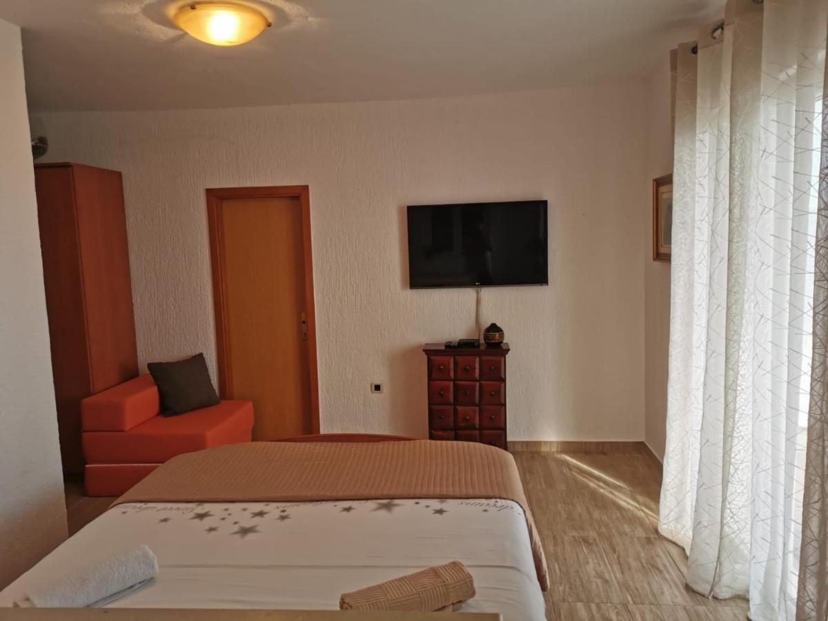 Apartman Ante Brela Εξωτερικό φωτογραφία